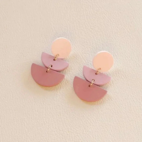 NEW Geometric Acrylic Statement Drop Dangle Earrings Pink - Picture 1 of 5